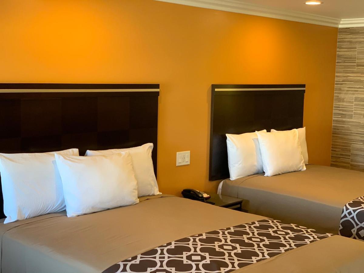Industry Inn & Suites La Puente Eksteriør bilde